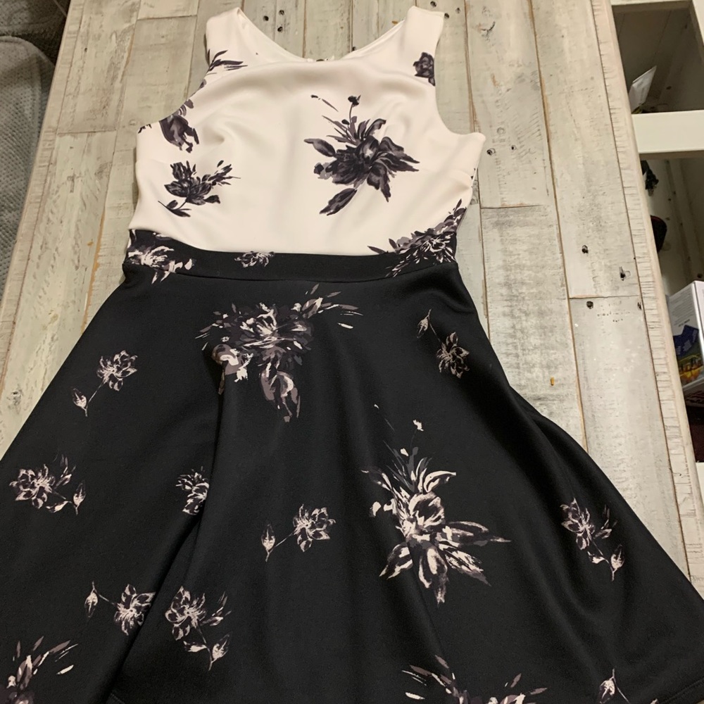 Xhileration Black and White Floral Dress
